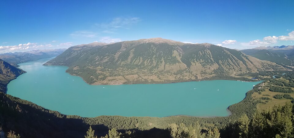 Kanas Lake